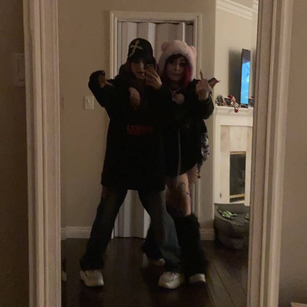 Meet your Posher, Lily